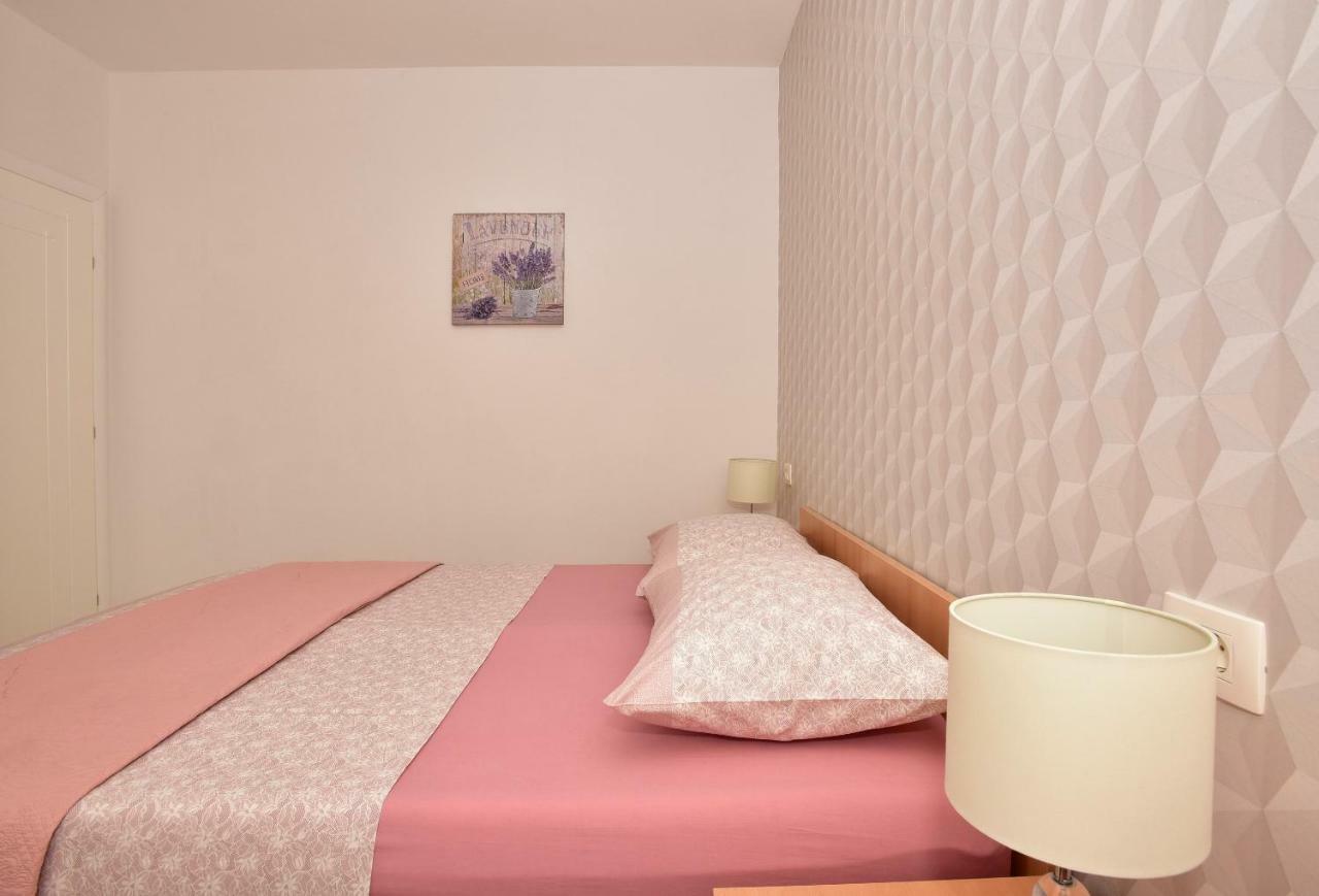 Ivana Apartments Makarska Exterior photo